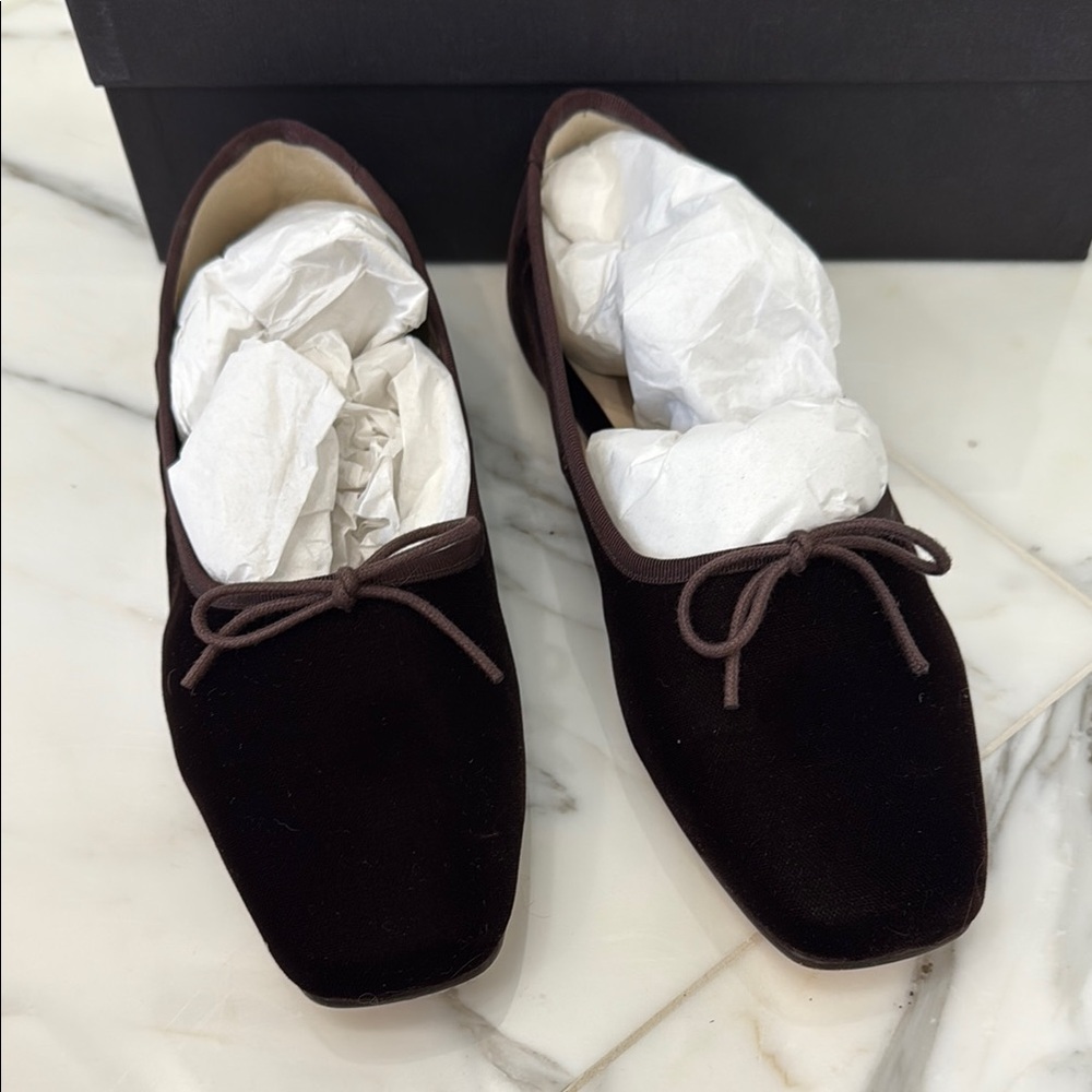 Freda Salvador Black Velvet Ballet Flats with Bow - Picture 4 of 9